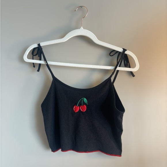 SHEIN Black Cherry Embroidered Tank Top - Picture 2 of 2